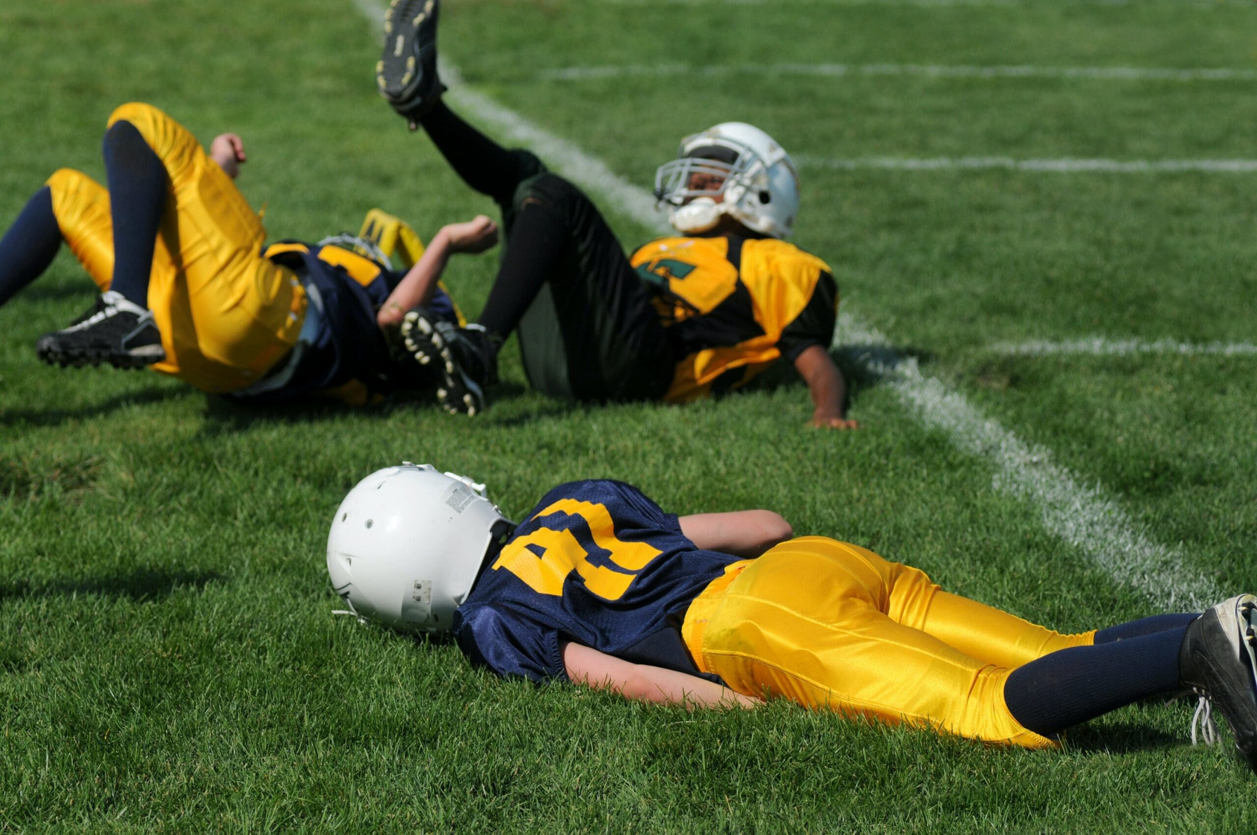 football player that crashed into each other